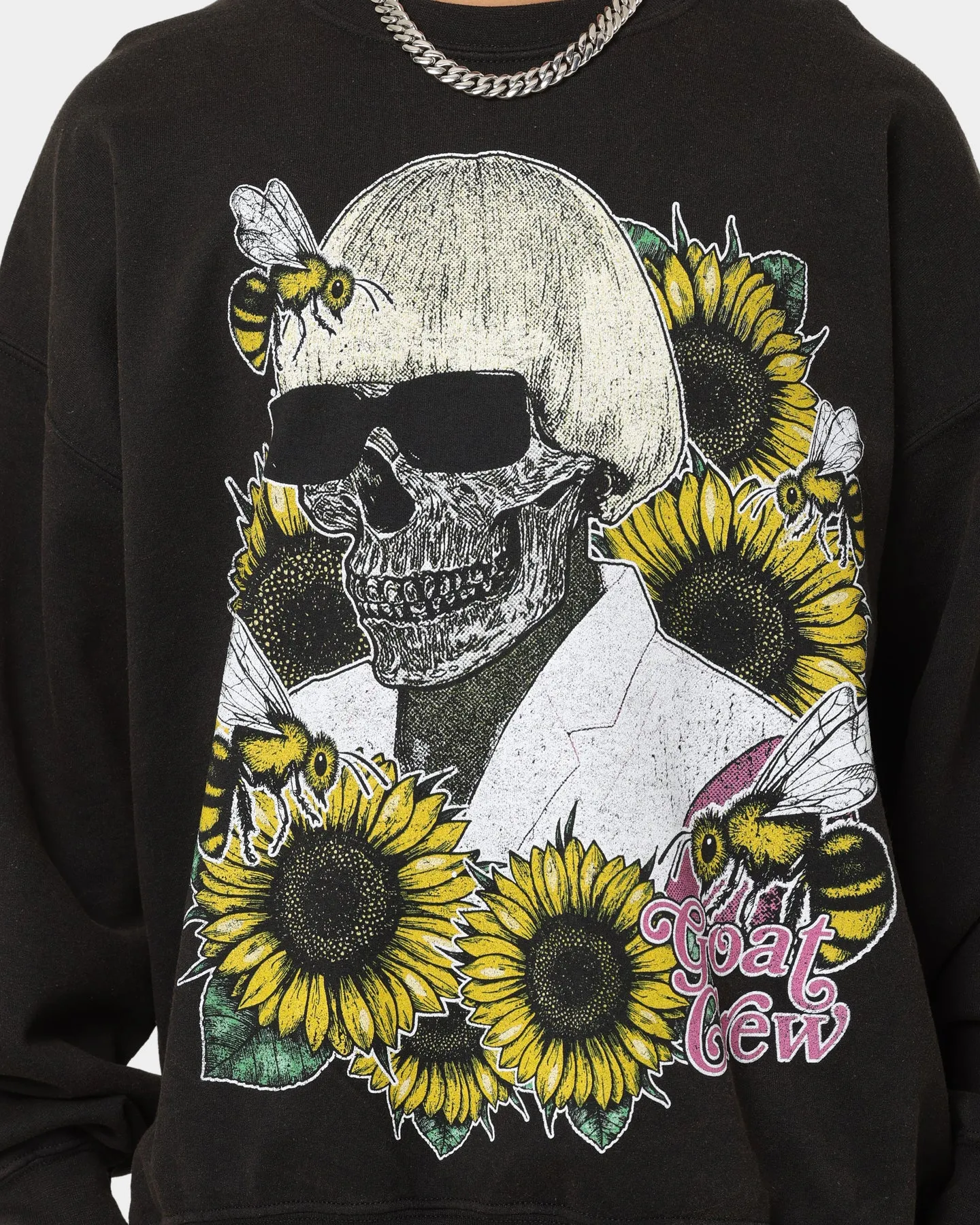 Goat Crew Flower Skull Vintage Crewneck Black Wash