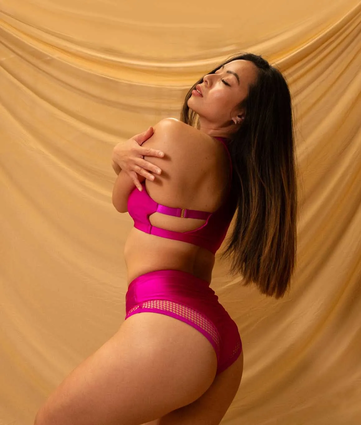 Isla Bra - Shiny Fuchsia