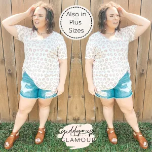 Last Chance Size Small & 2XL | Keep Things Simple Leopard V Neck Tee Shirt in Blush Taupe