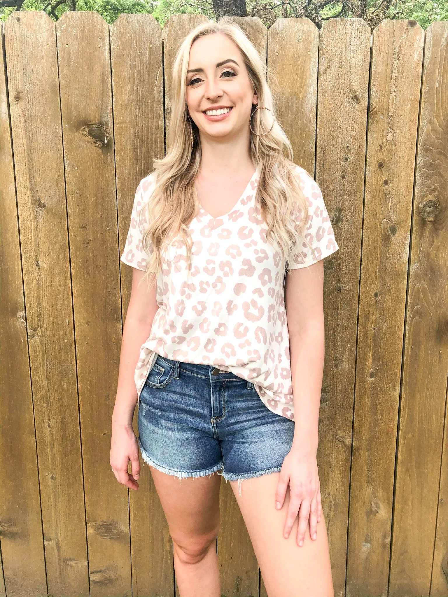 Last Chance Size Small & 2XL | Keep Things Simple Leopard V Neck Tee Shirt in Blush Taupe