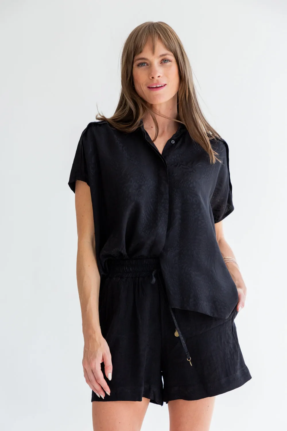 Mariam Shirt Black Animal Print