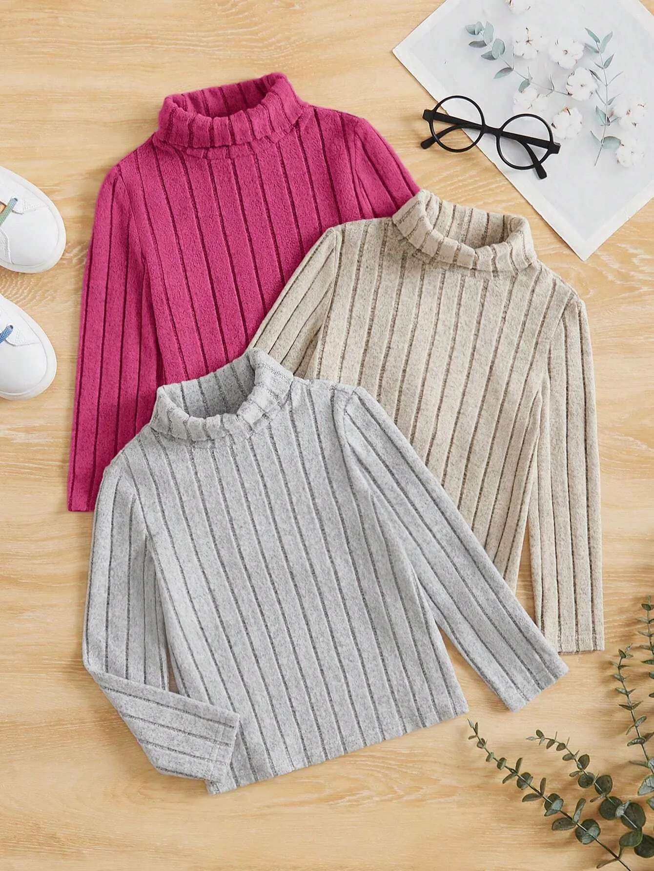 SHEIN Young Girl 3pcs Casual Comfortable Solid Color T-Shirt FD