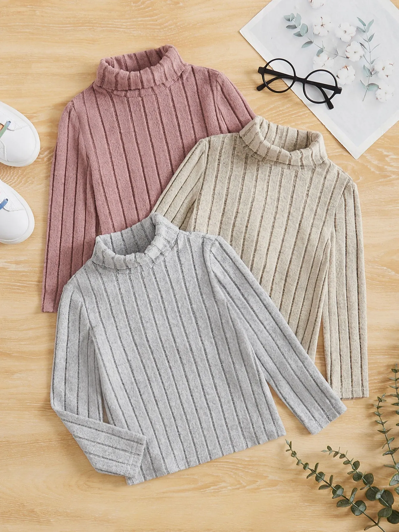 SHEIN Young Girl 3pcs Casual Comfortable Solid Color T-Shirt FD